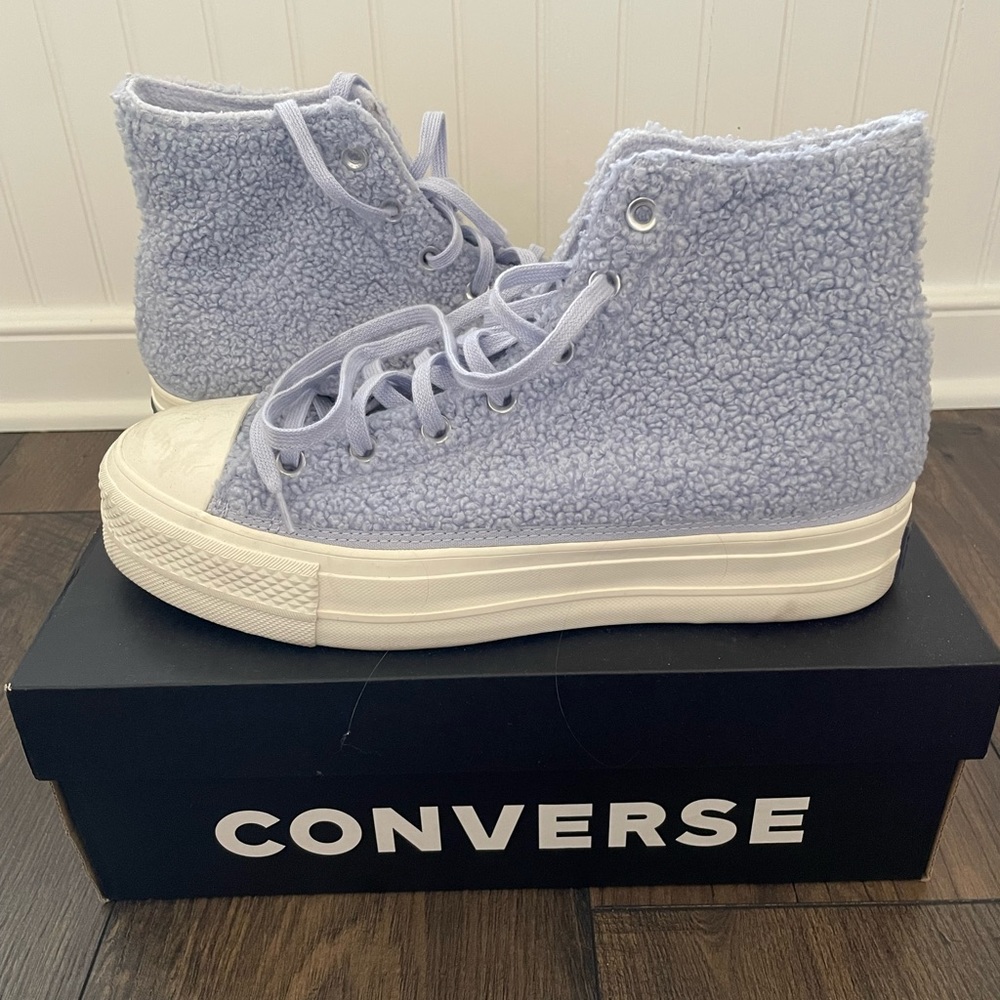 Converse Chuck Taylor All Star Sherpa Platform